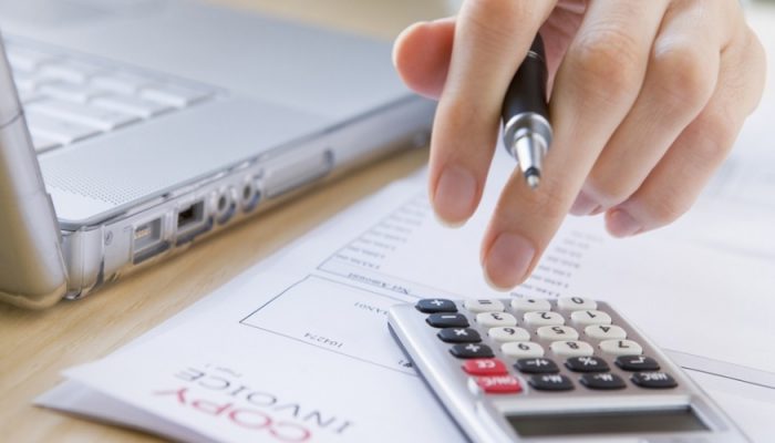 DIREITO BANCÁRIO – Quando e como impetrar uma “Ação Revisional”